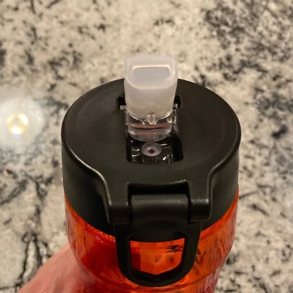 Under Armour Orange Hydration Bottle - Picture 9 of 12